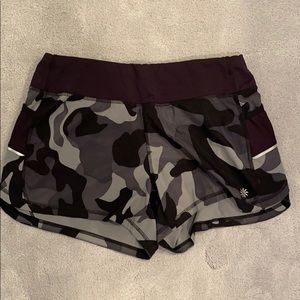 Athleta camo shorts